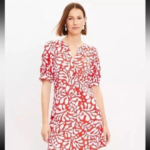 EUC LOFT Rio Floral Red and White Patterned Dress Medium